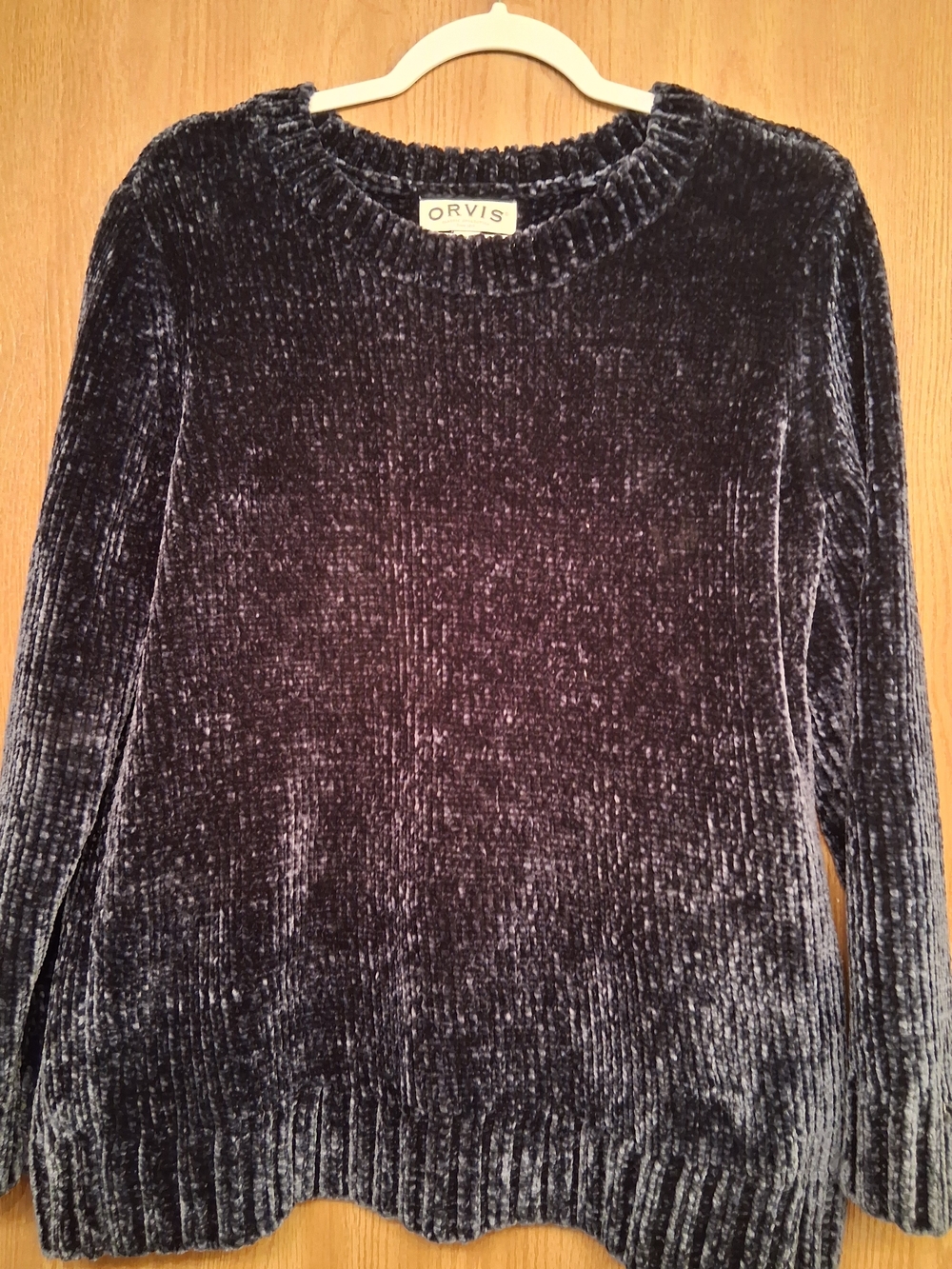 Orvis Women's Plush Velvet Crewneck Sweater - Deep Charcoal